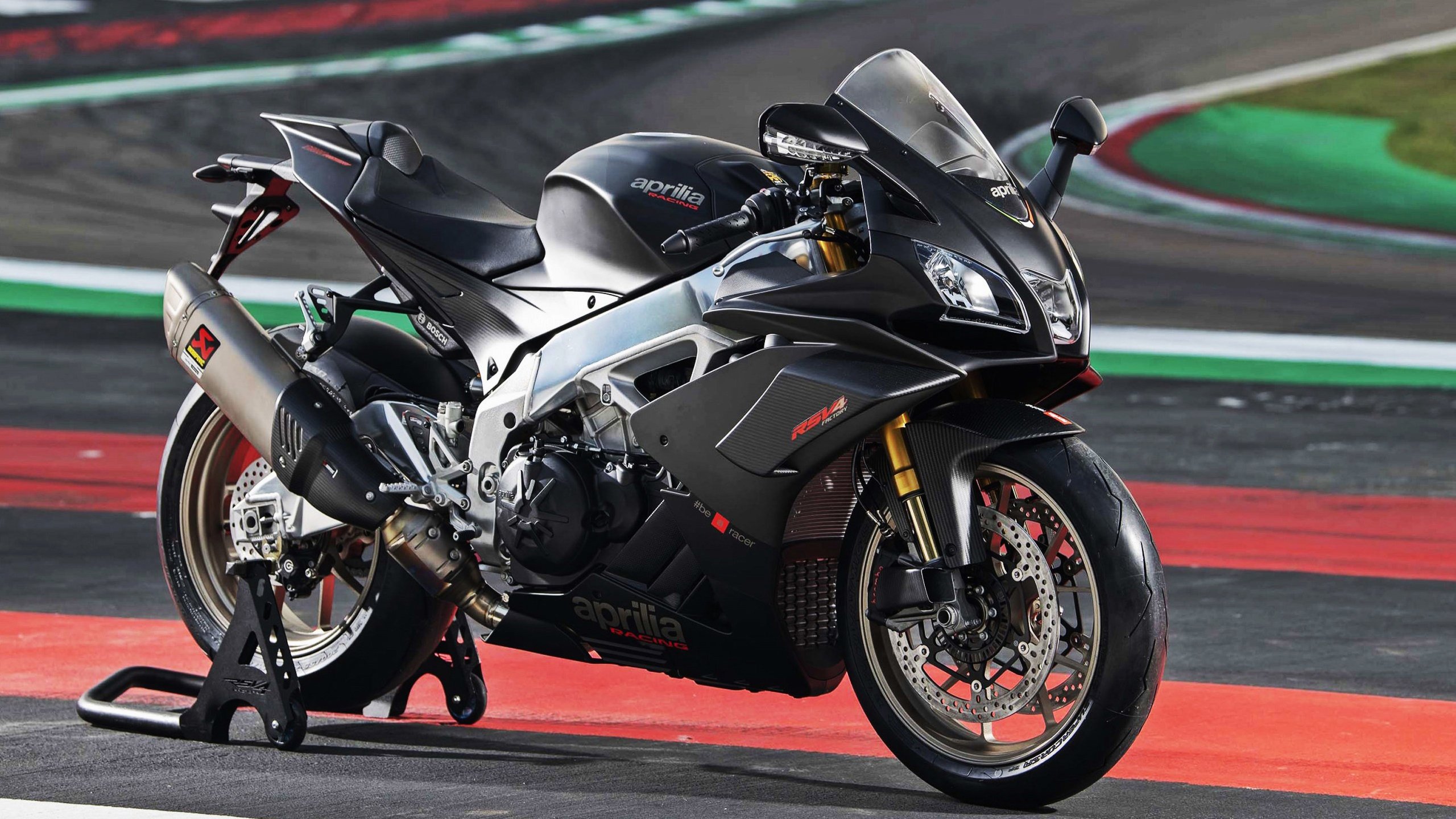 开云官网-波兰队在国际乒联混合团体世界杯中的精彩表现回顾，波兰乒乓名将