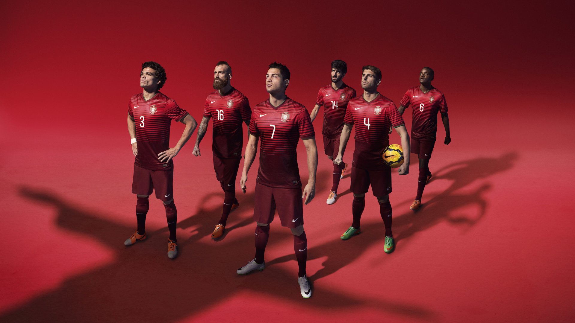 世界杯八强：荷兰点球不敌巴西 “12码魔咒”再一次上演